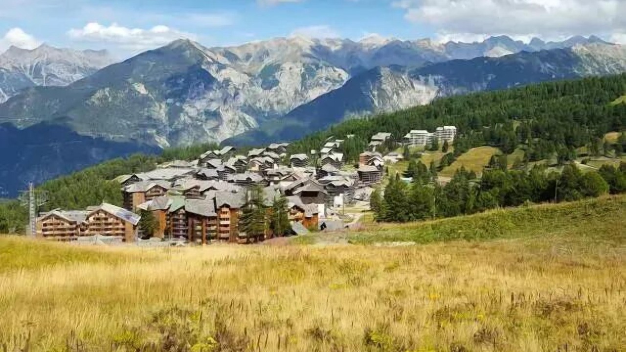 Photo of Others in Vars