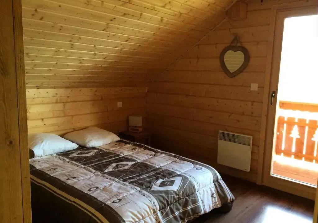 Photo of Bedroom in Reallon
