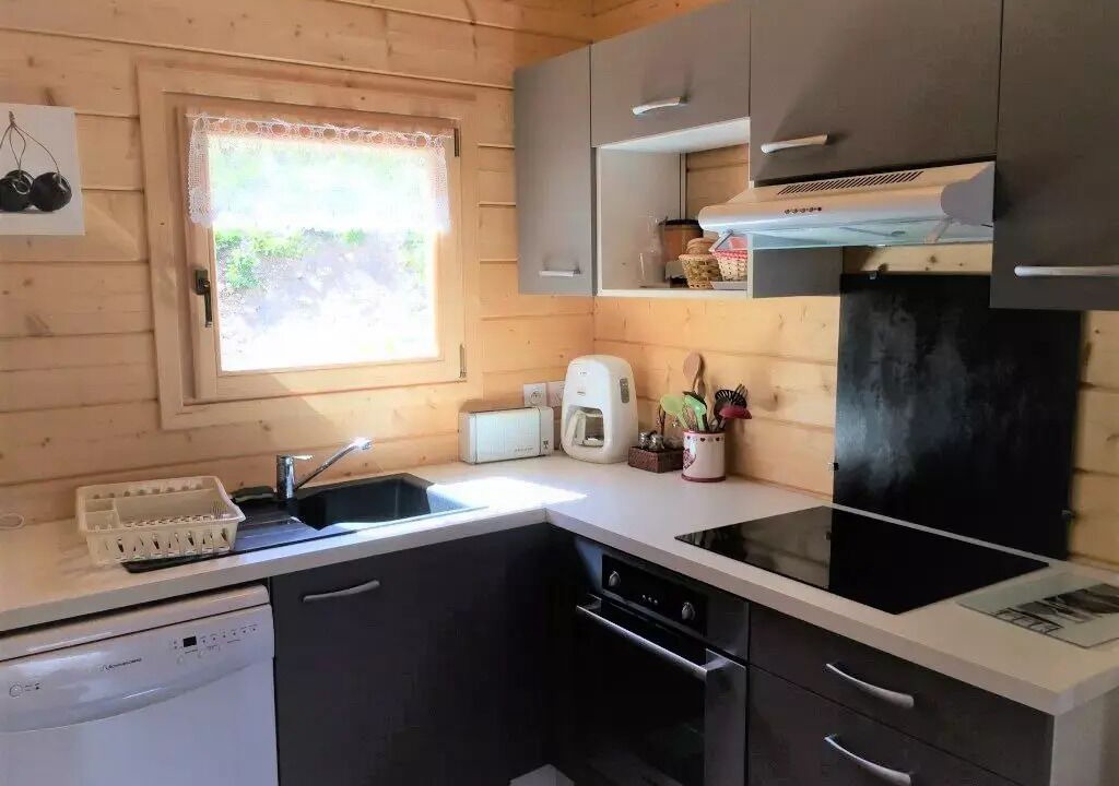 Photo of Kitchen in Reallon