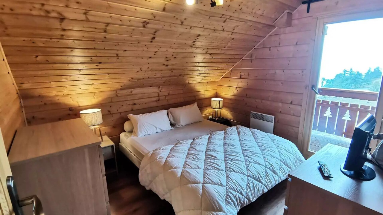 Photo of Bedroom in Reallon