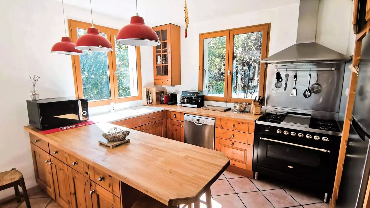 Photo of Kitchen in Reallon