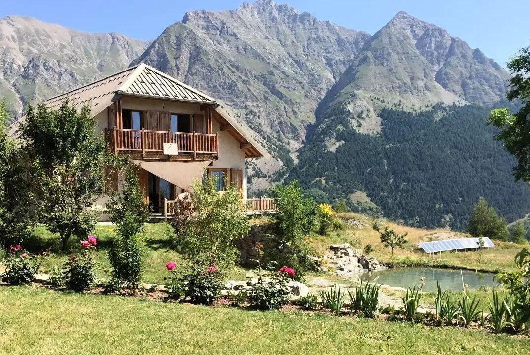 Photo of Outdoor in Reallon
