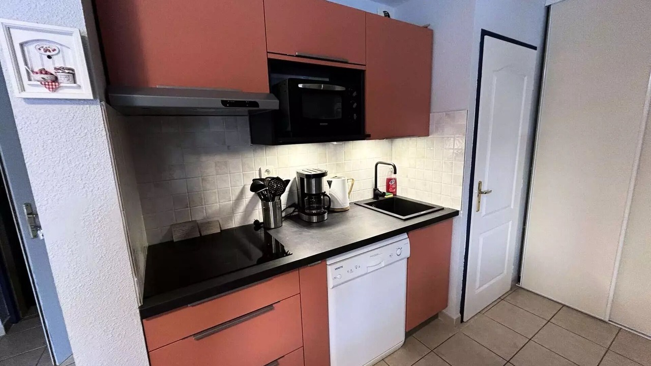 Photo of Kitchen in Reallon