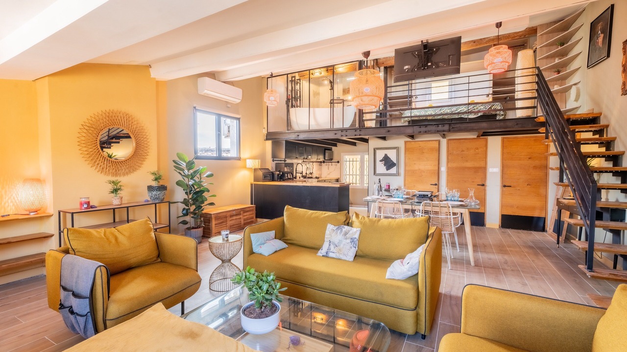 Photo of Livingroom in Mazarin Quarter