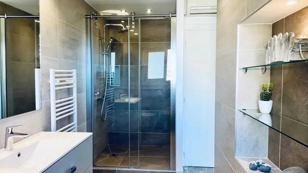Photo of Bathroom in St. Jean de l’Esterel
