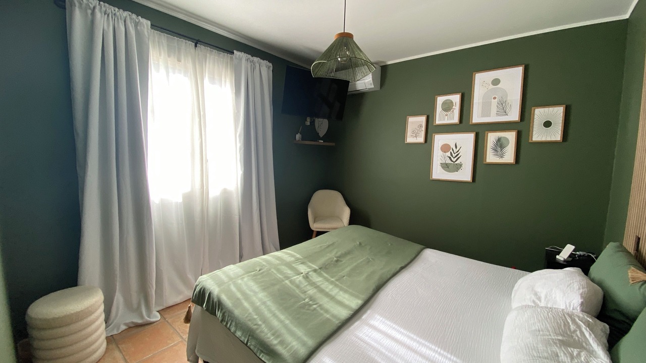 Photo of Bedroom in Arles