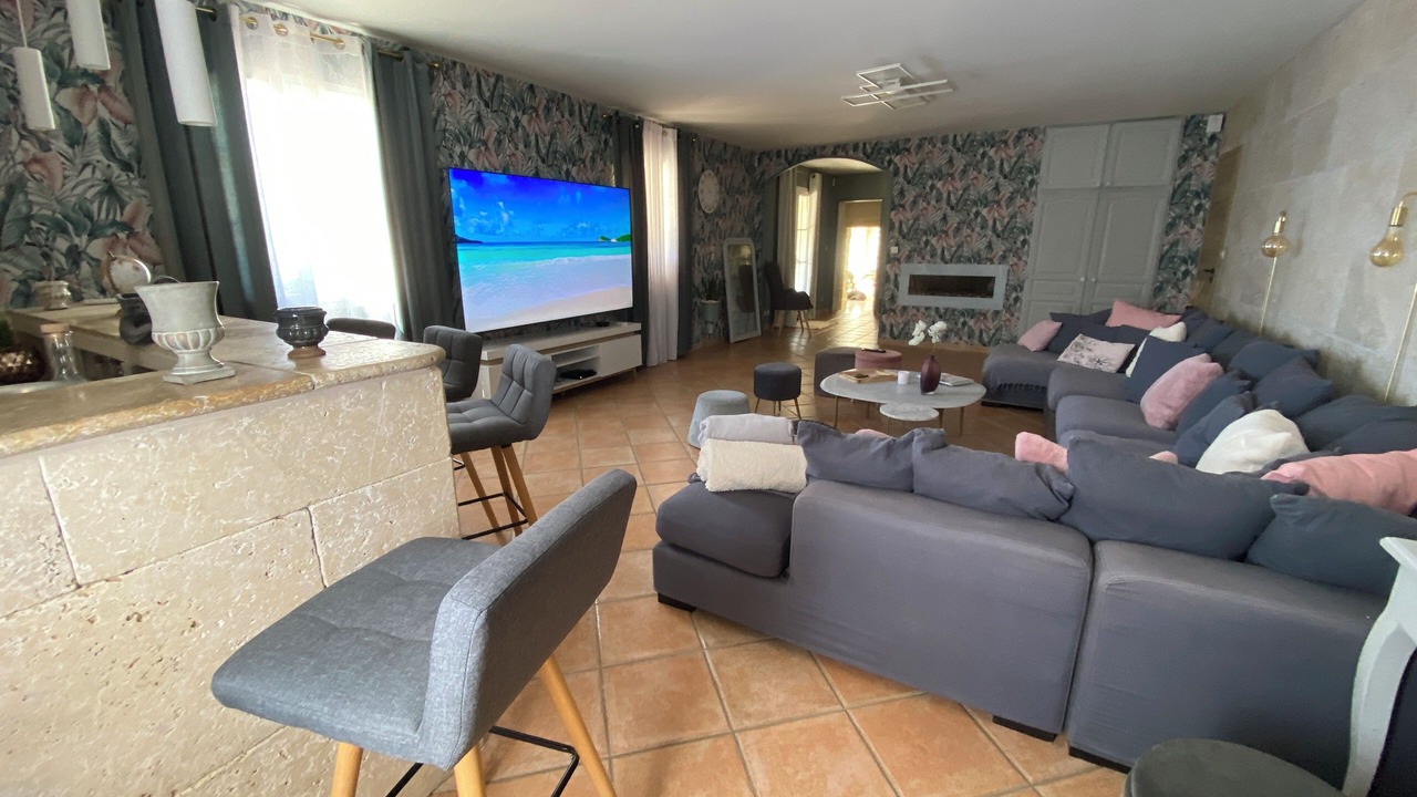 Photo of Livingroom in Arles