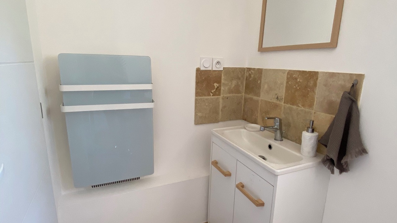 Photo of Bathroom in Tarascon