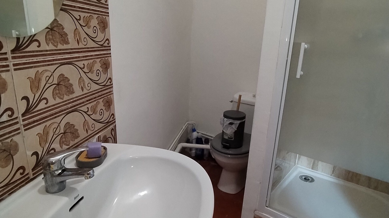 Photo of Bathroom in Cavaillon