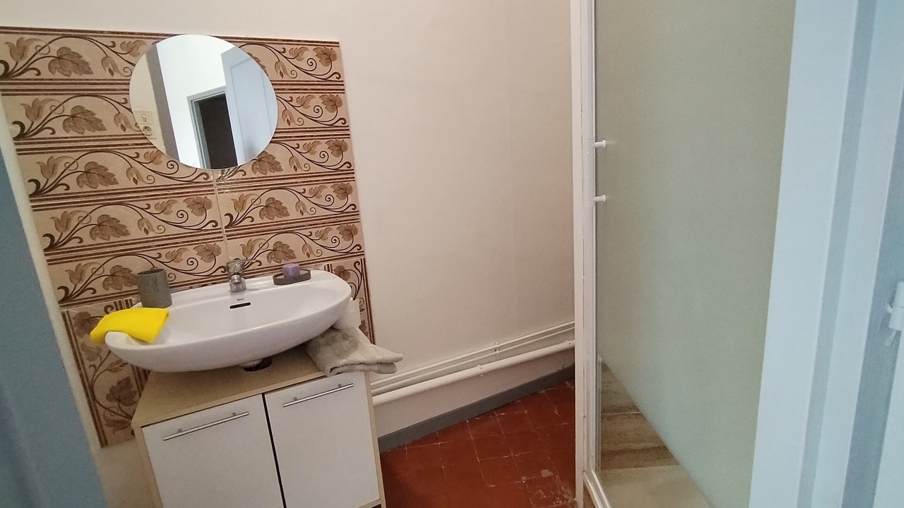 Photo of Bathroom in Cavaillon