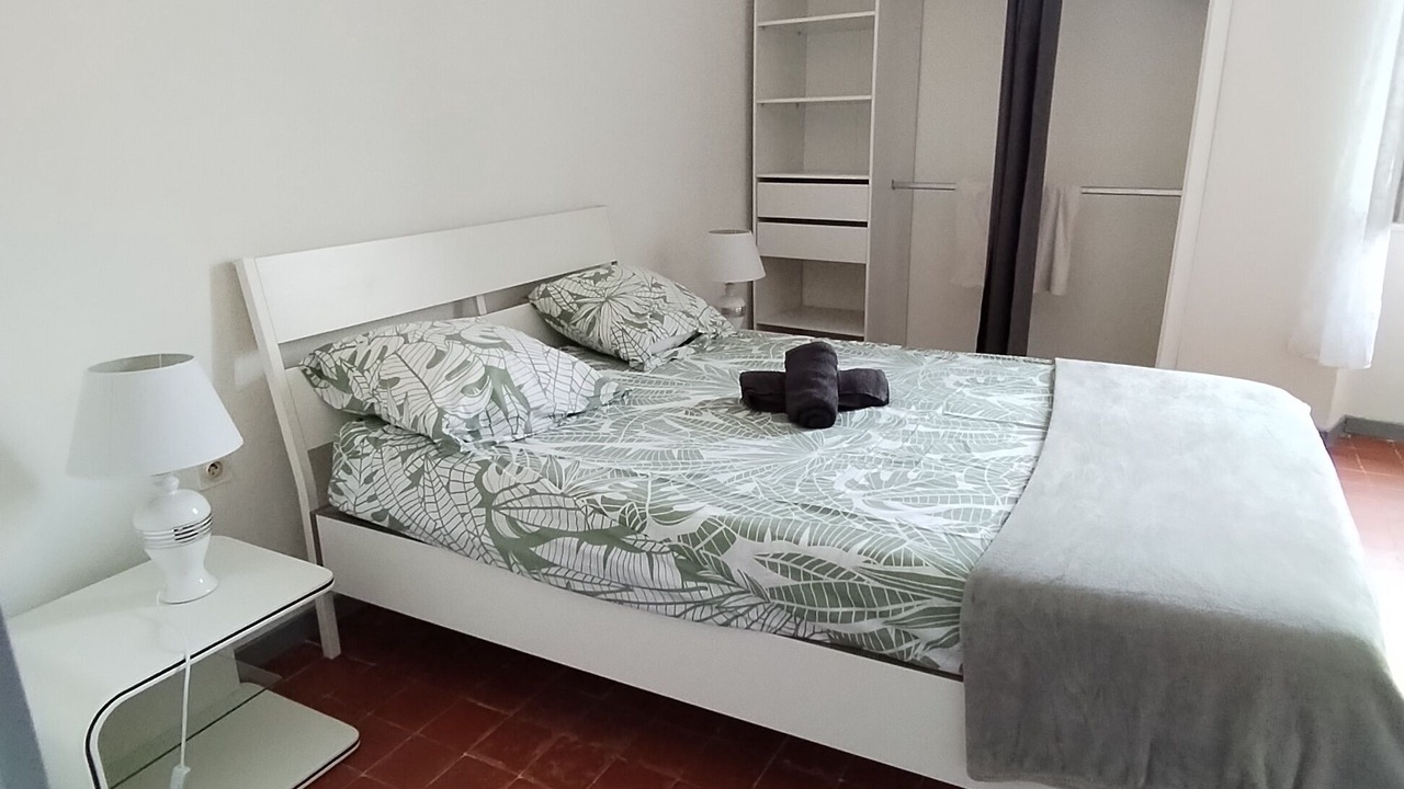Photo of Bedroom in Cavaillon