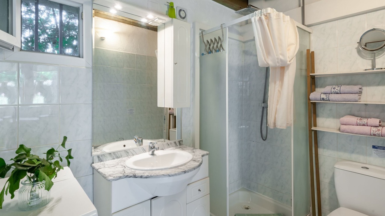 Photo of Bathroom in Cavaillon