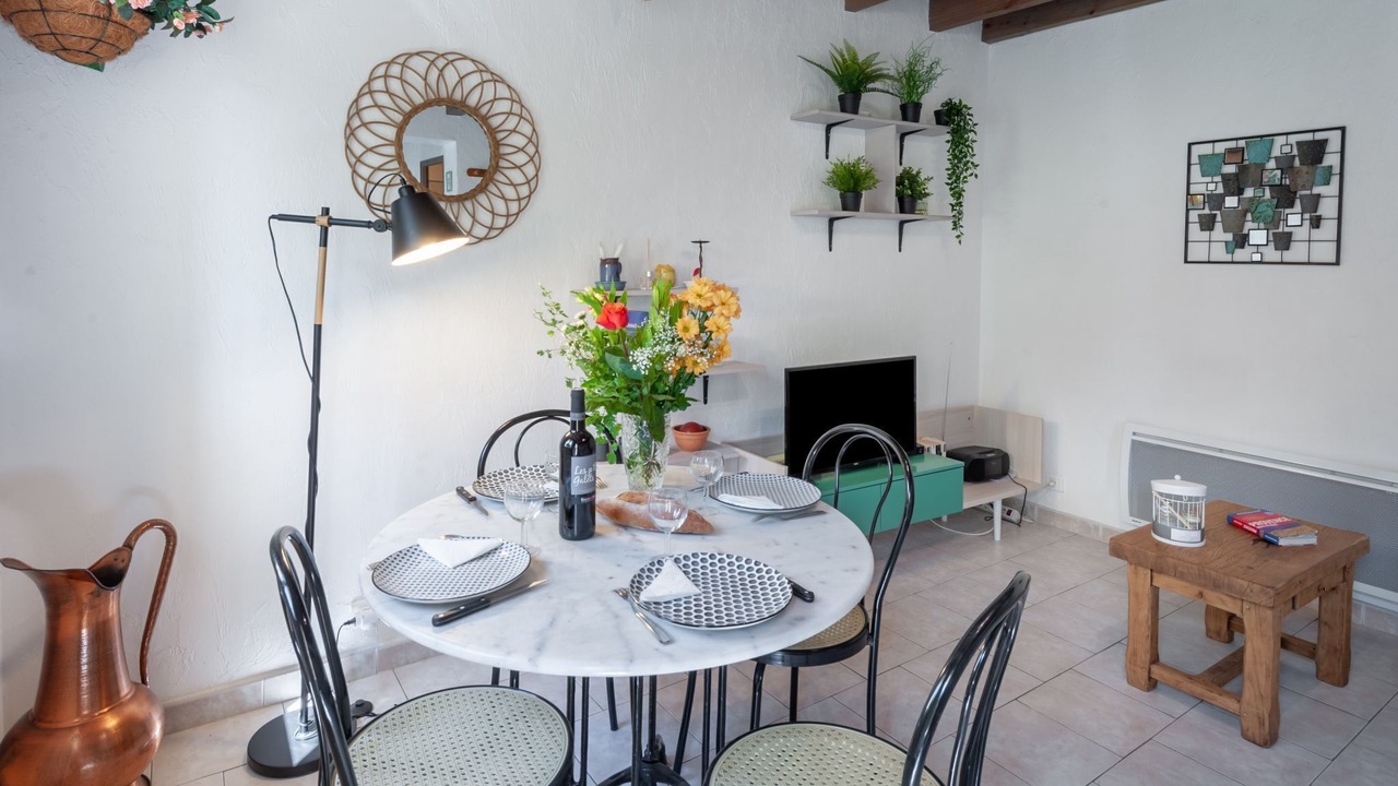 Photo of Bedroom in Cavaillon