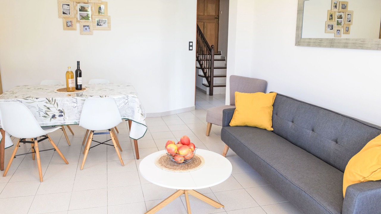 Photo of Livingroom in Velleron