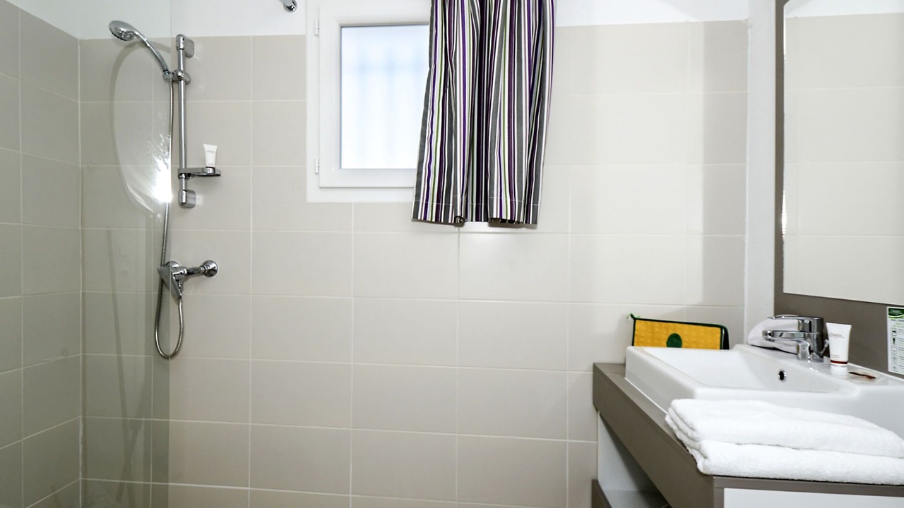 Photo of Bathroom in Paradou