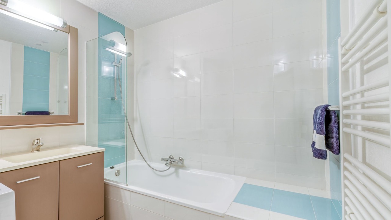 Photo of Bathroom in Gassin