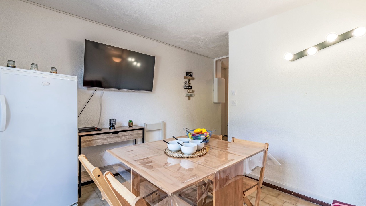 Photo of Bedroom in Saint-Pierre-la-Mer