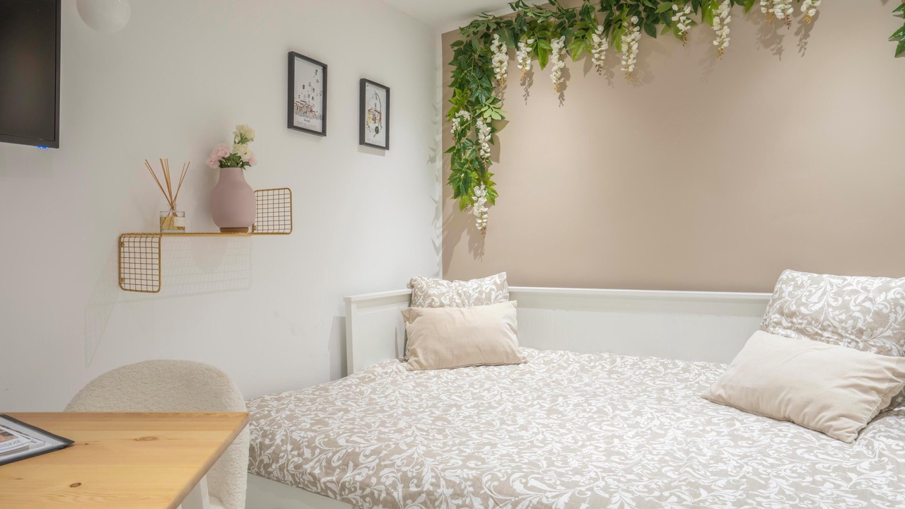 Photo of Bedroom in Grasse