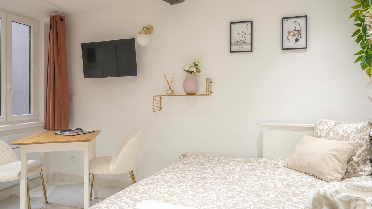 Photo of Bedroom in Grasse