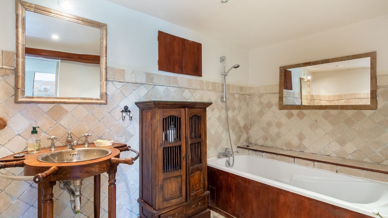 Photo of Bathroom in Grasse