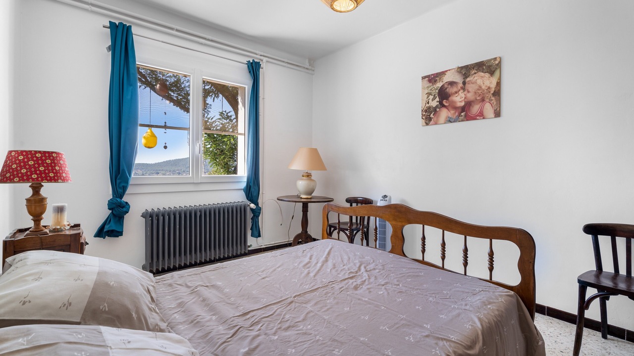 Photo of Bedroom in Hyeres