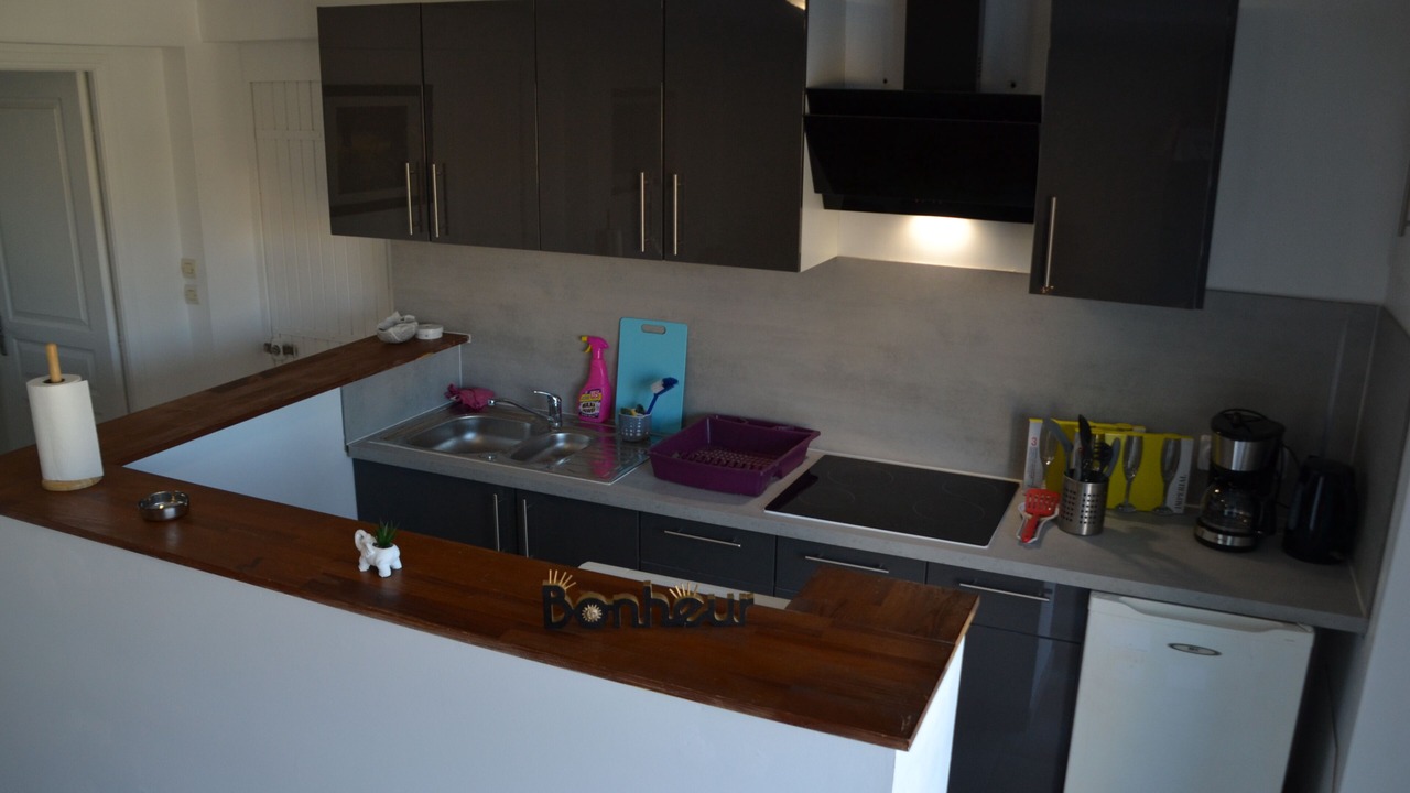 Photo of Kitchen in Villeneuve-les-Beziers