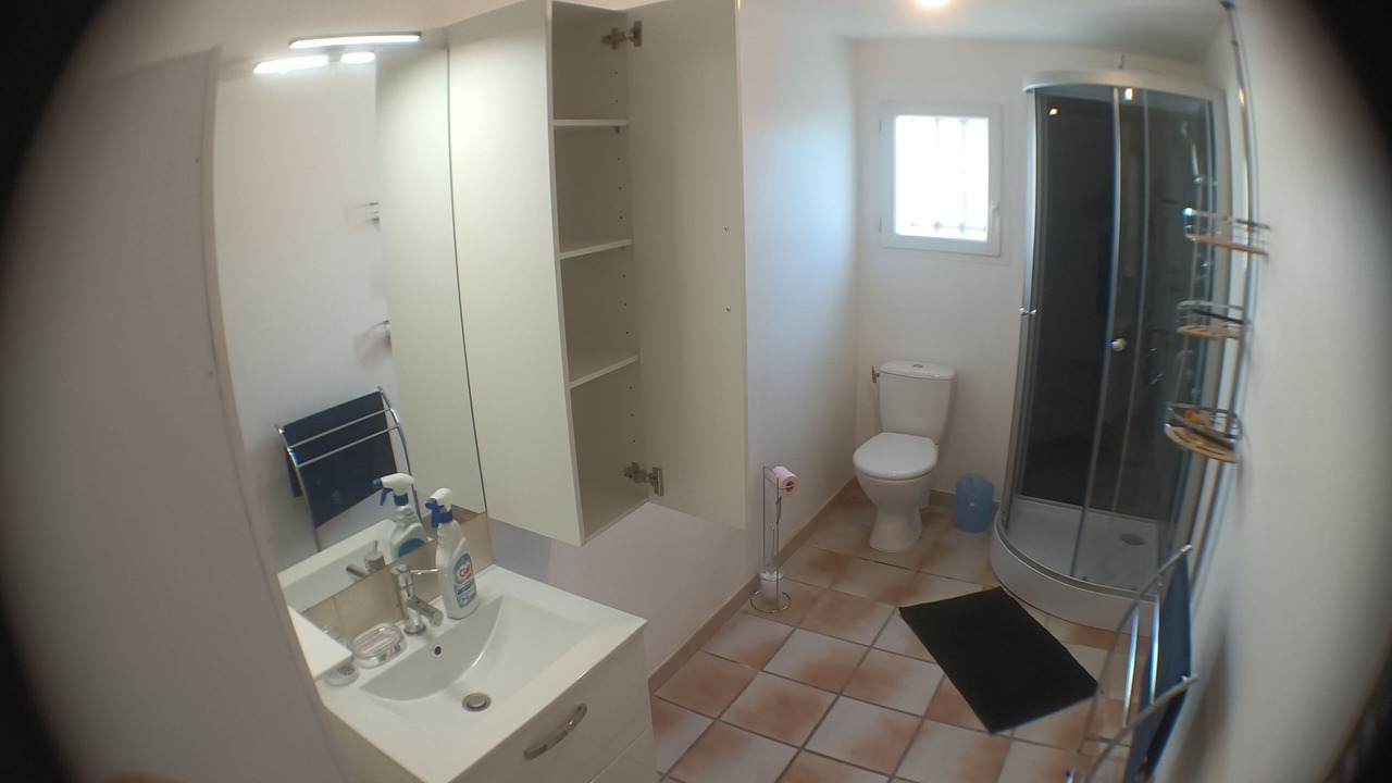 Photo of Bathroom in Villeneuve-les-Beziers