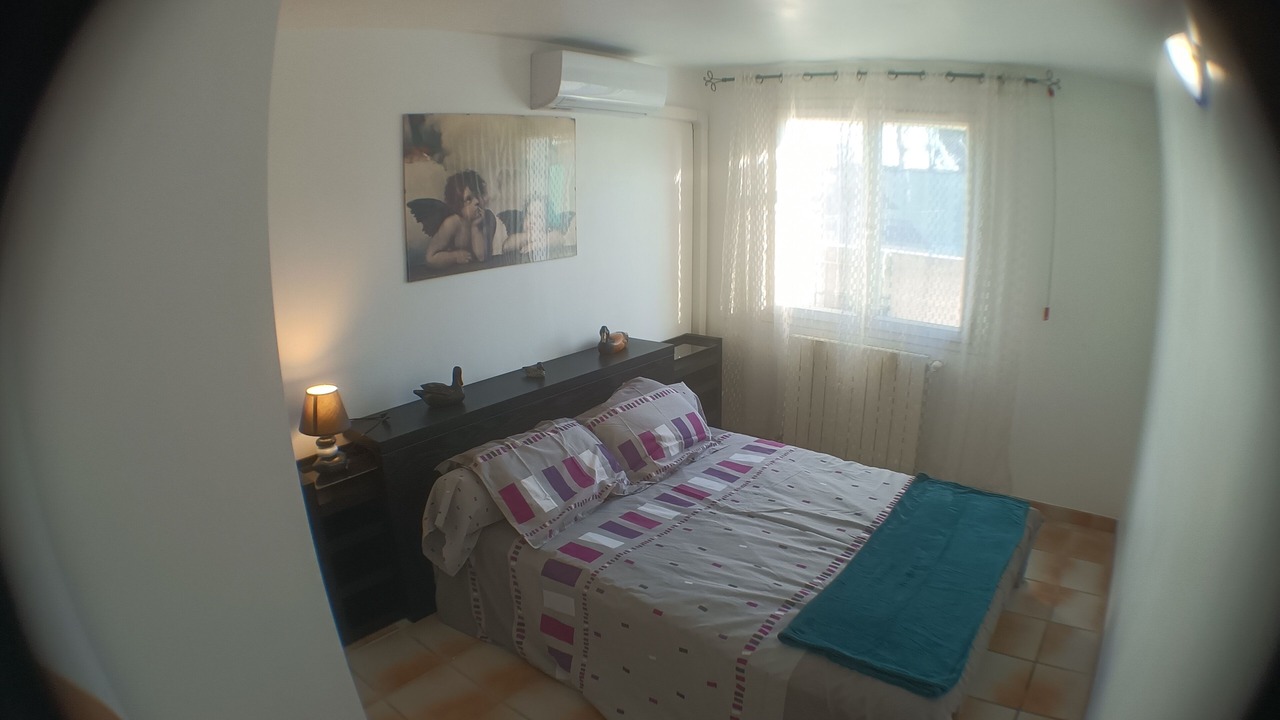 Photo of Bedroom in Villeneuve-les-Beziers