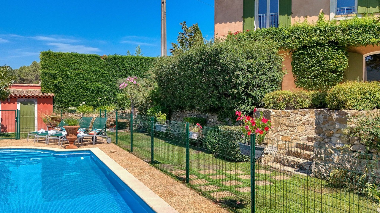 Photo of Outdoor in Evenos