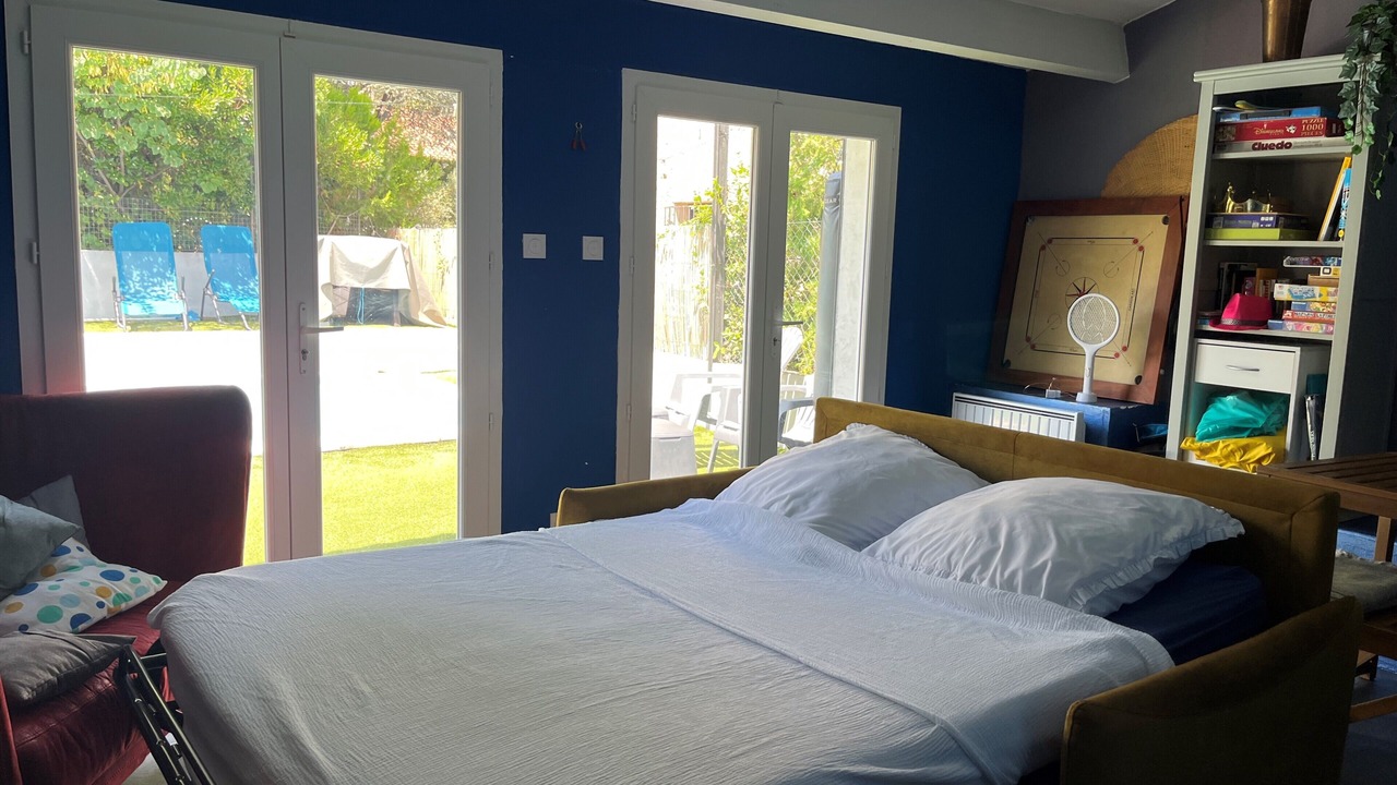 Photo of Bedroom in Lamanon