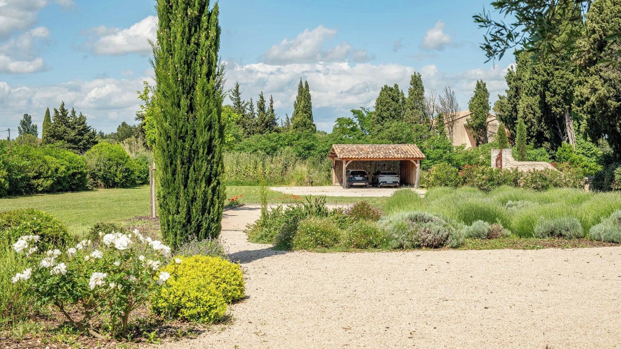 Photo of Outdoor in Eyragues