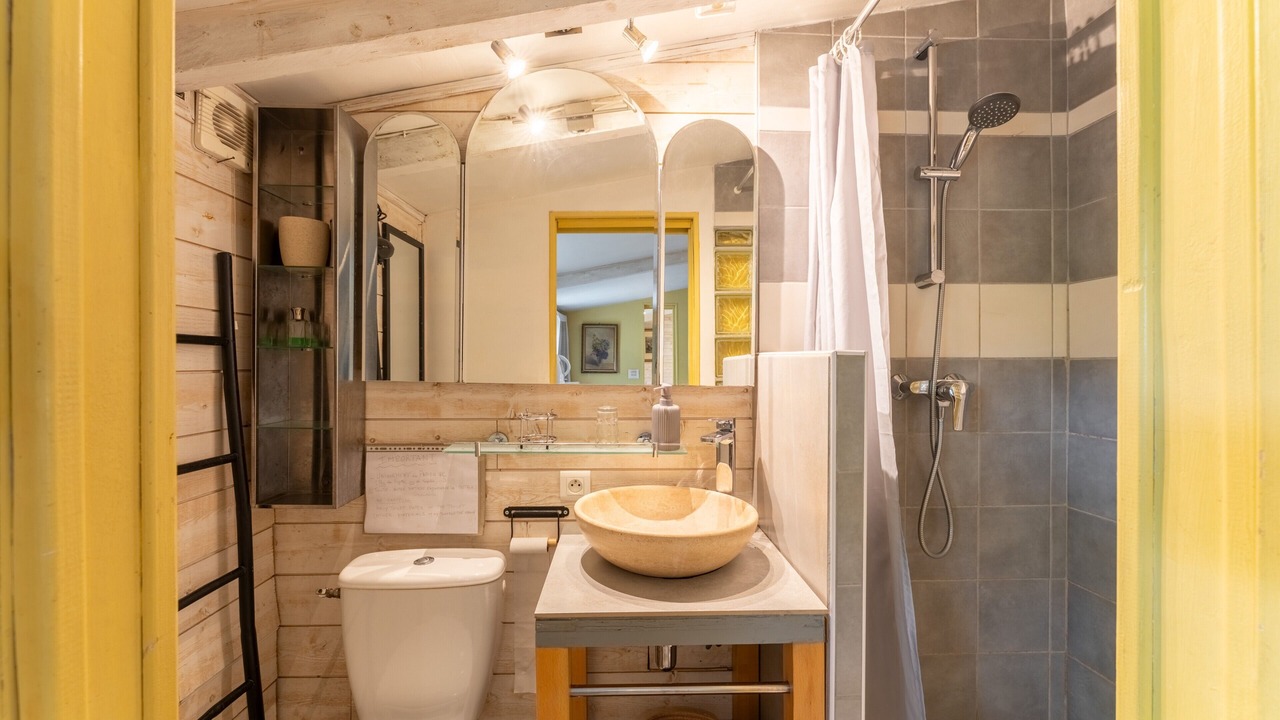 Photo of Bathroom in Avignon