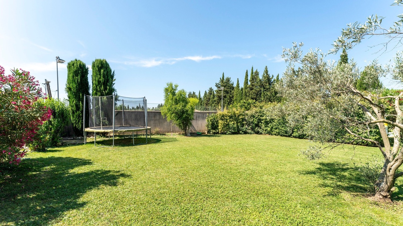 Photo of Outdoor in Graveson