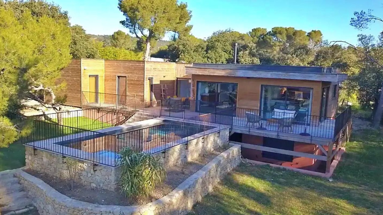 Photo of Outdoor in Ventabren