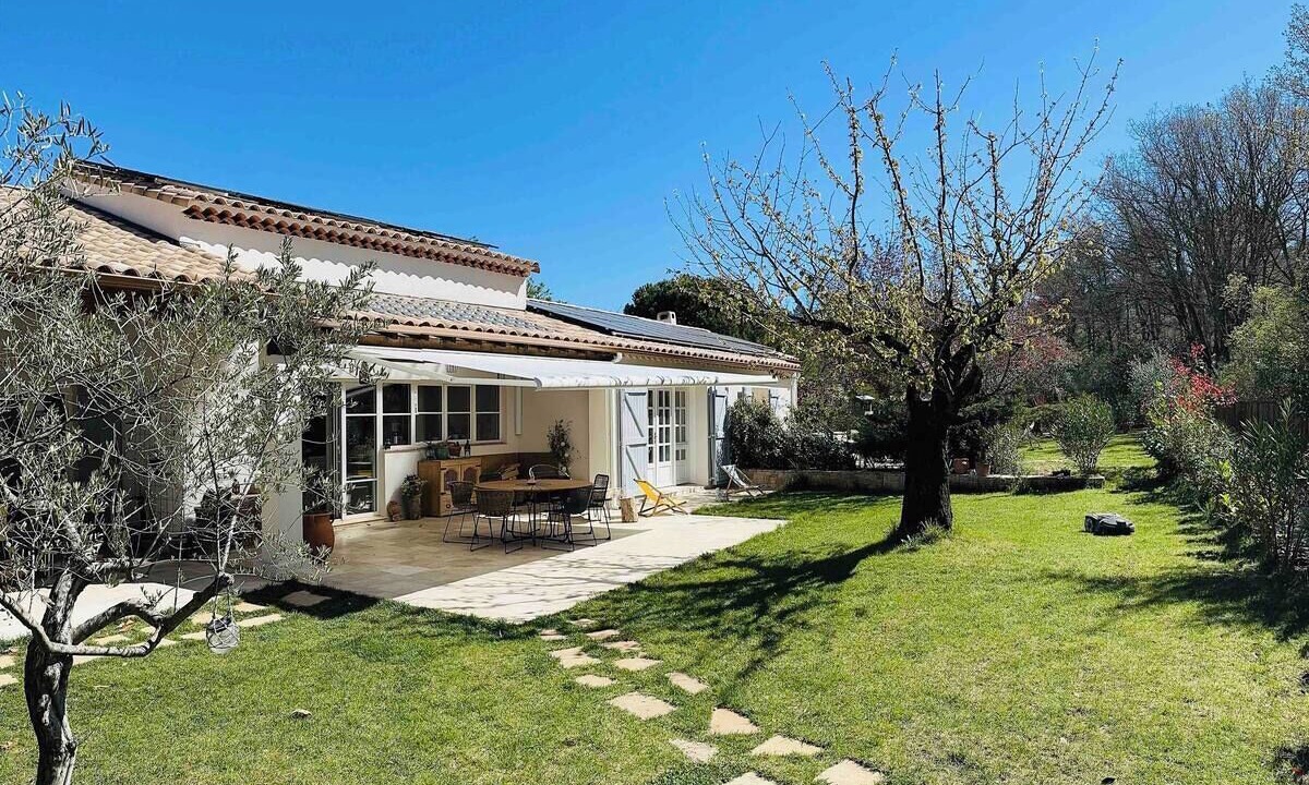 Photo of Outdoor in Trets