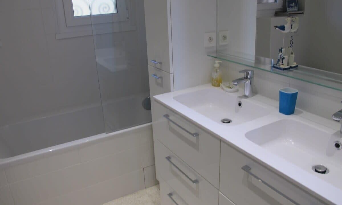 Photo of Bathroom in Agay