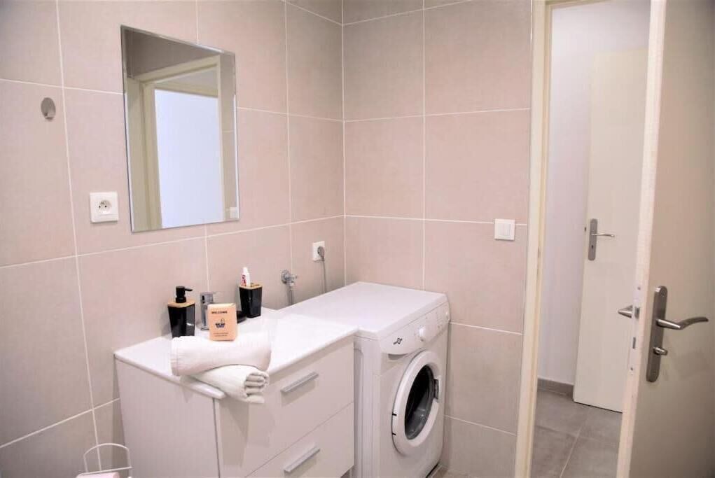 Photo of Bathroom in Le Camas