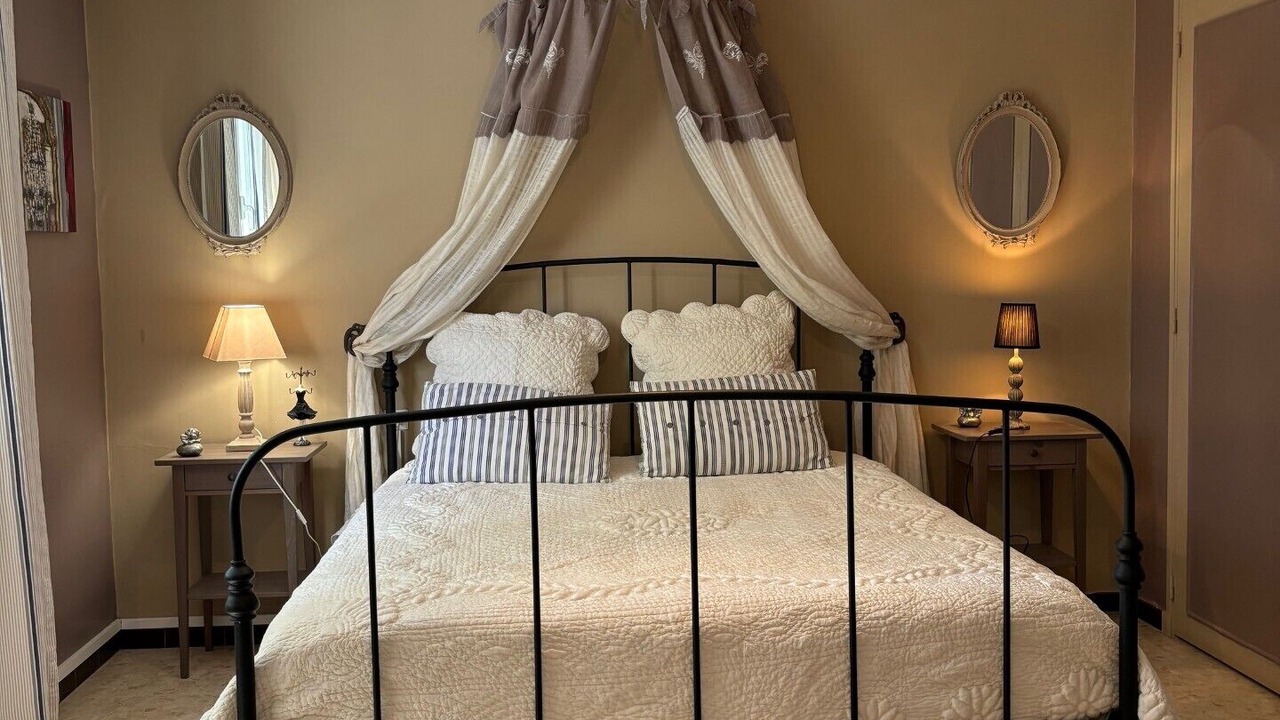 Photo of Bedroom in Apt