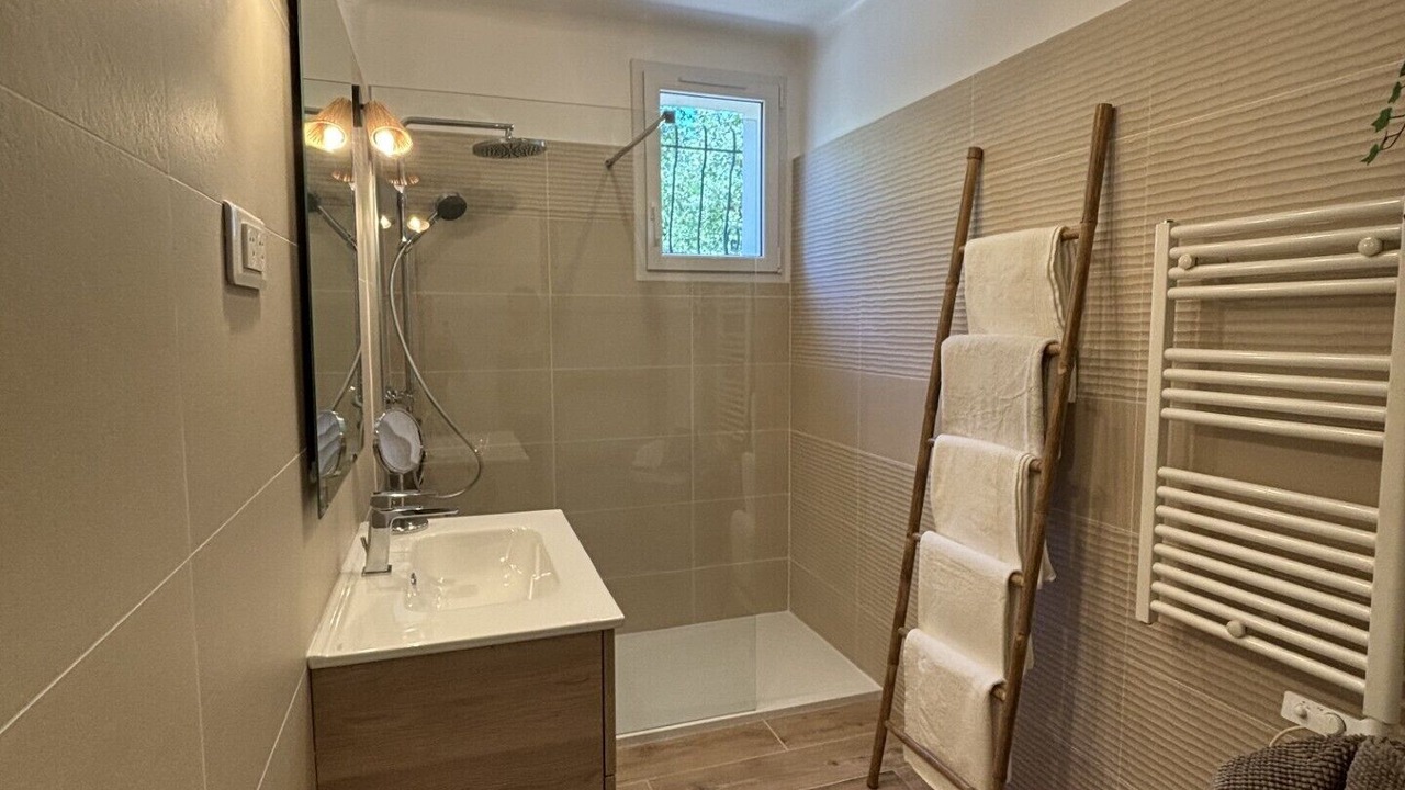 Photo of Bathroom in Apt