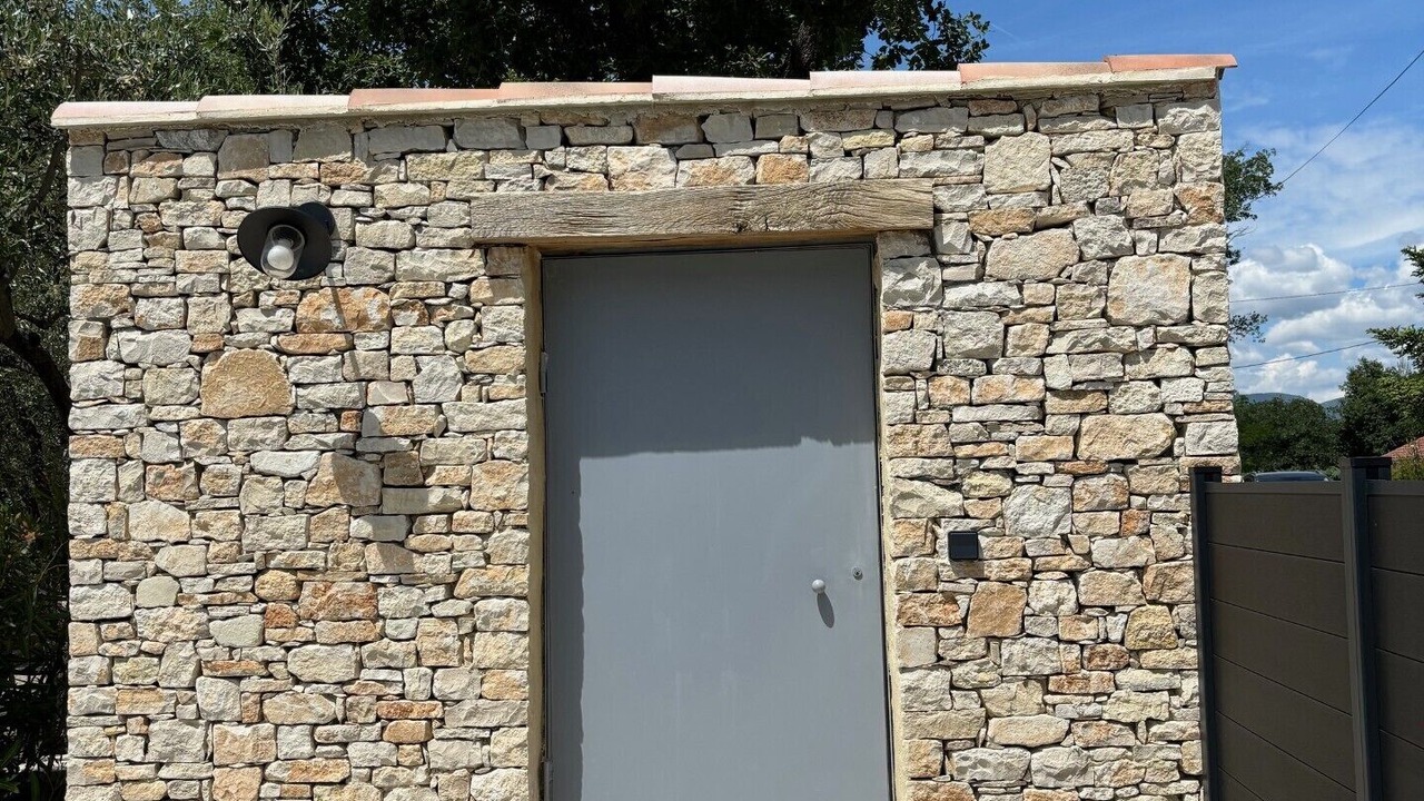 Photo of Outdoor in Apt
