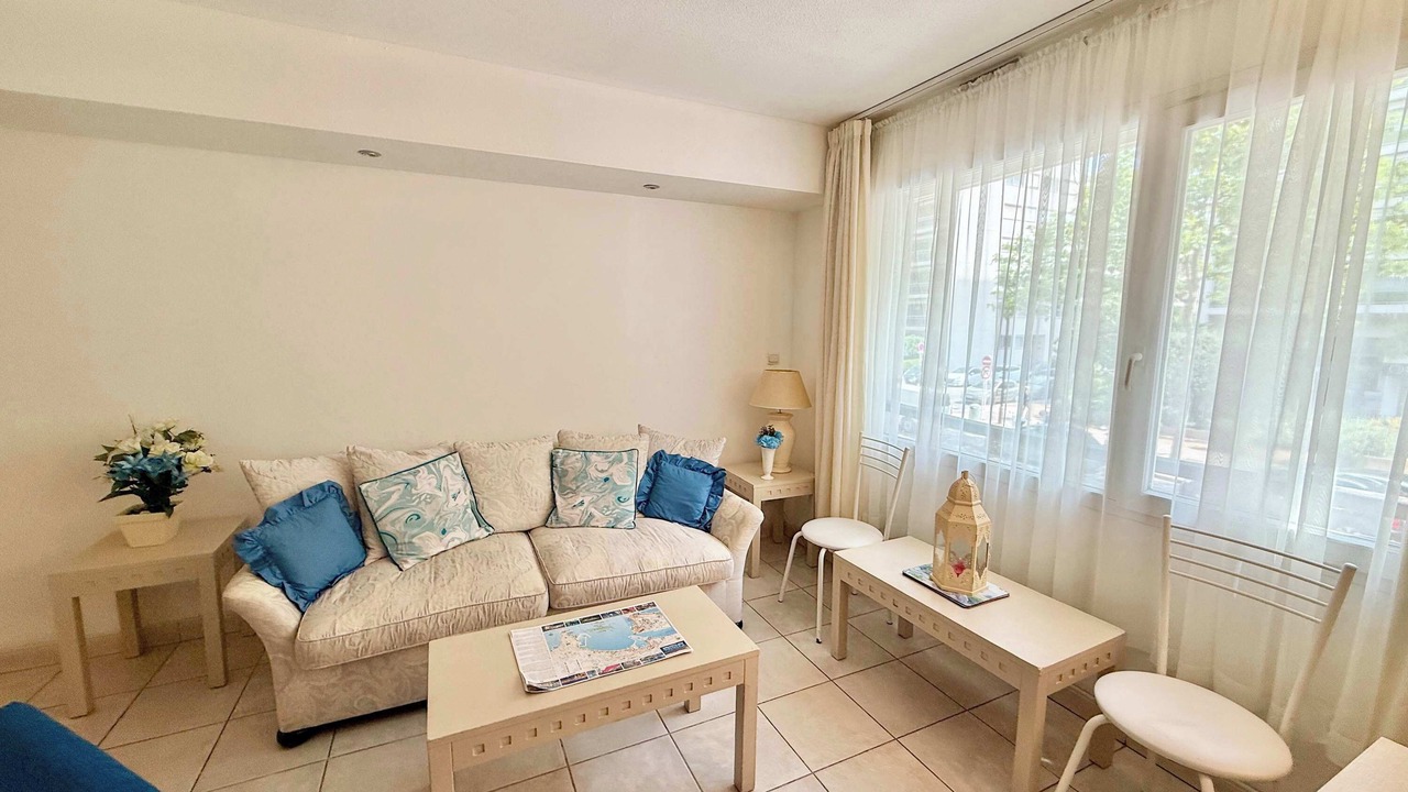 Photo of Livingroom in Carnot