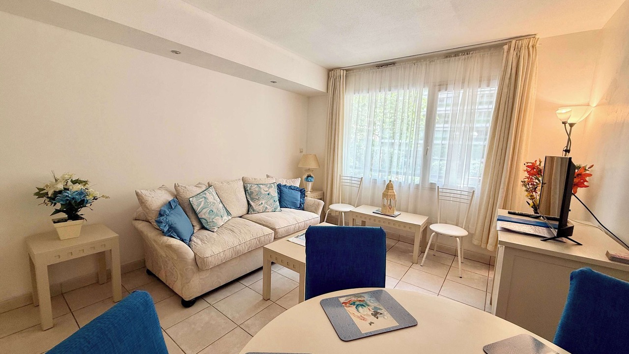 Photo of Livingroom in Carnot