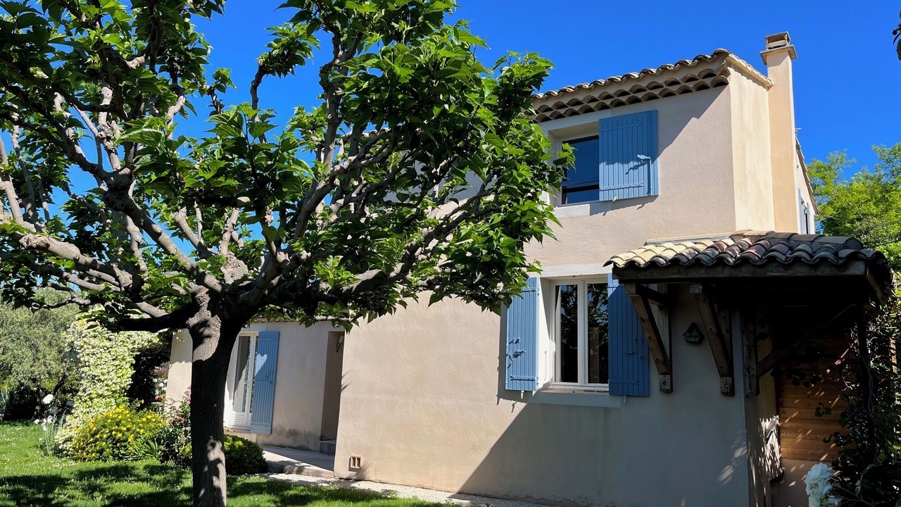 Photo of Outdoor in Lambesc