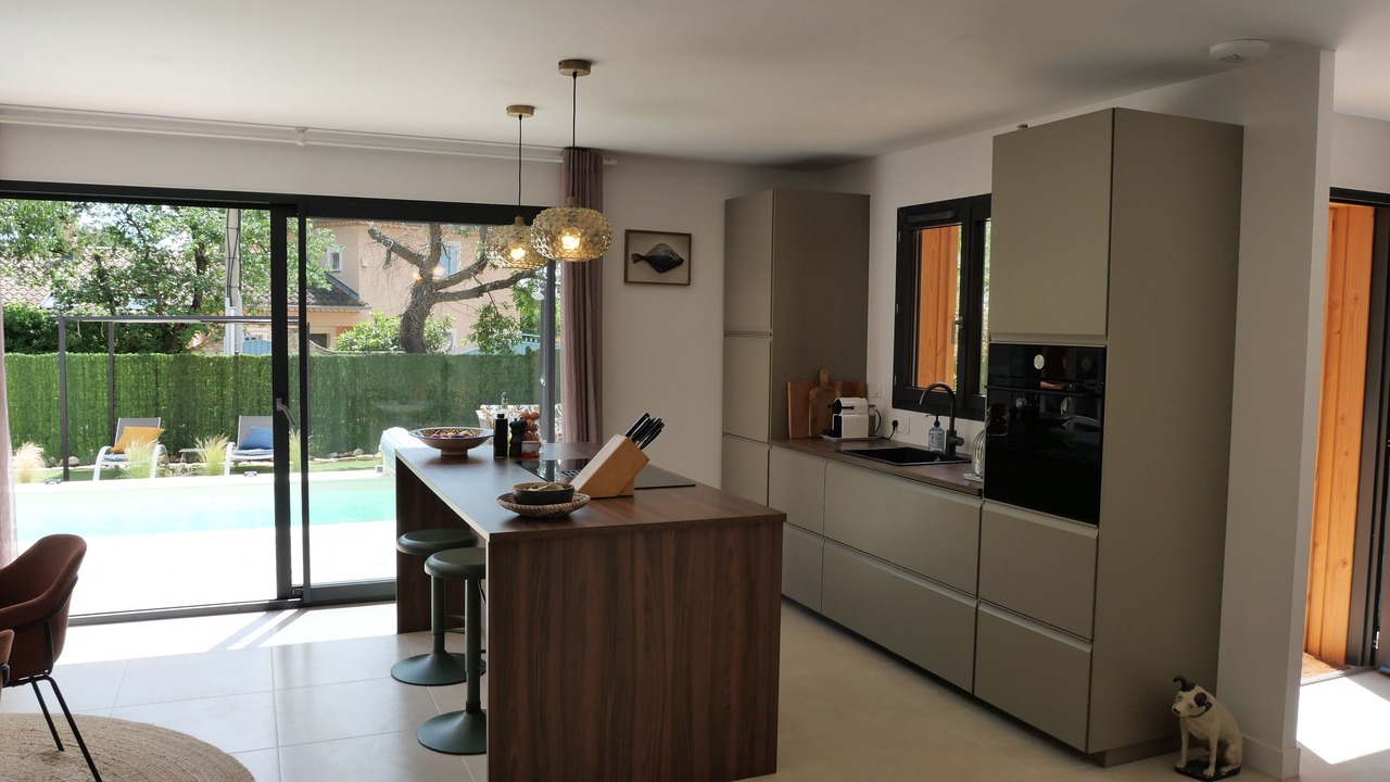 Photo of Kitchen in Garrigues-Sainte-Eulalie