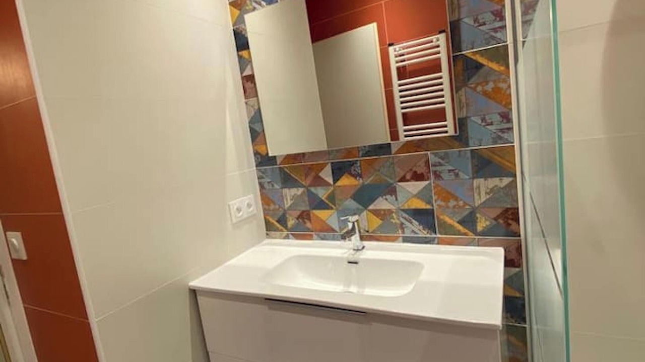 Photo of Bathroom in Auriol
