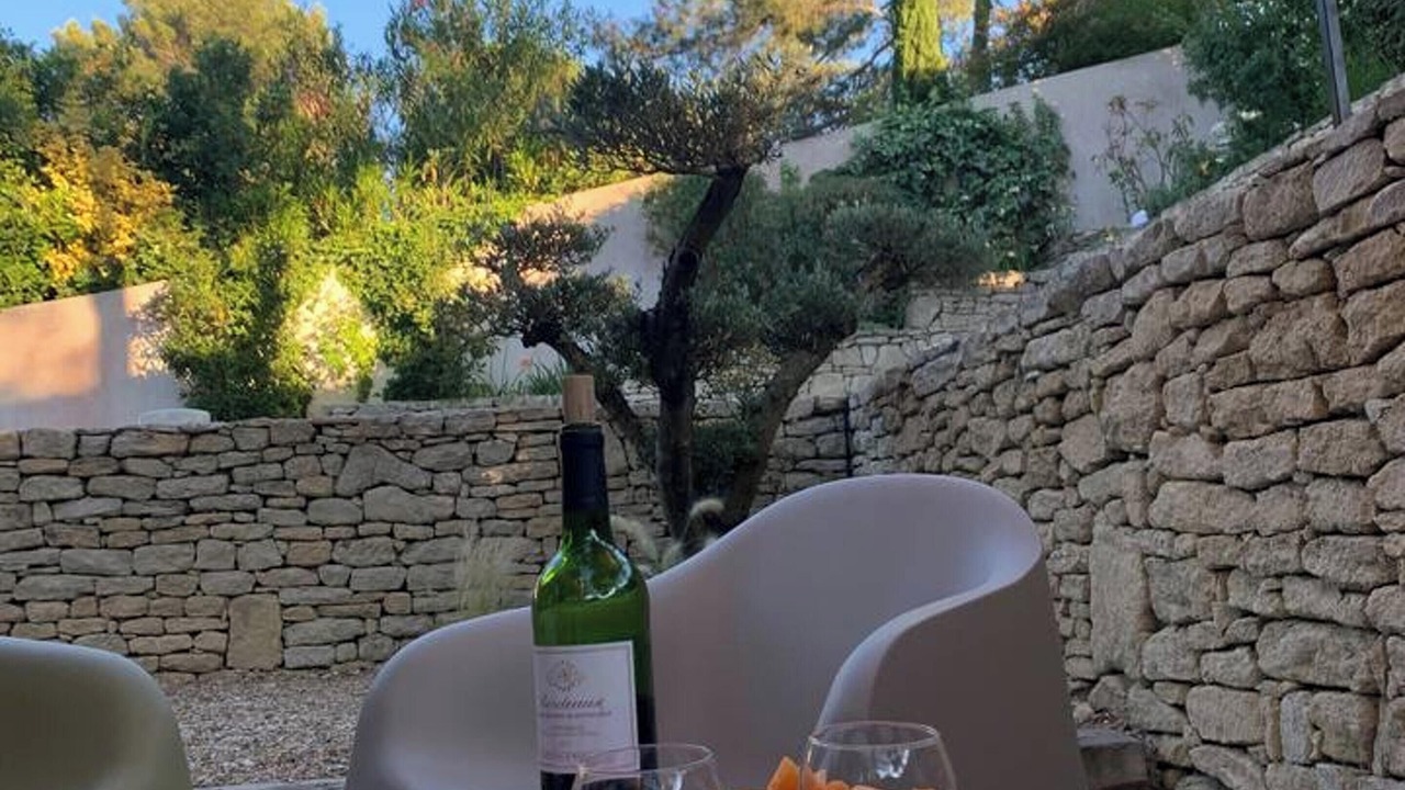 Photo of Patio Balcony in Pont Royal