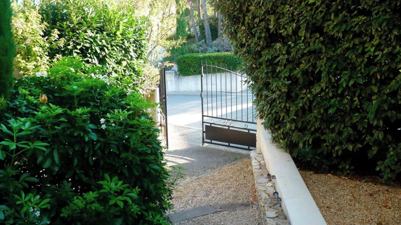 Photo of Outdoor in Pont Royal