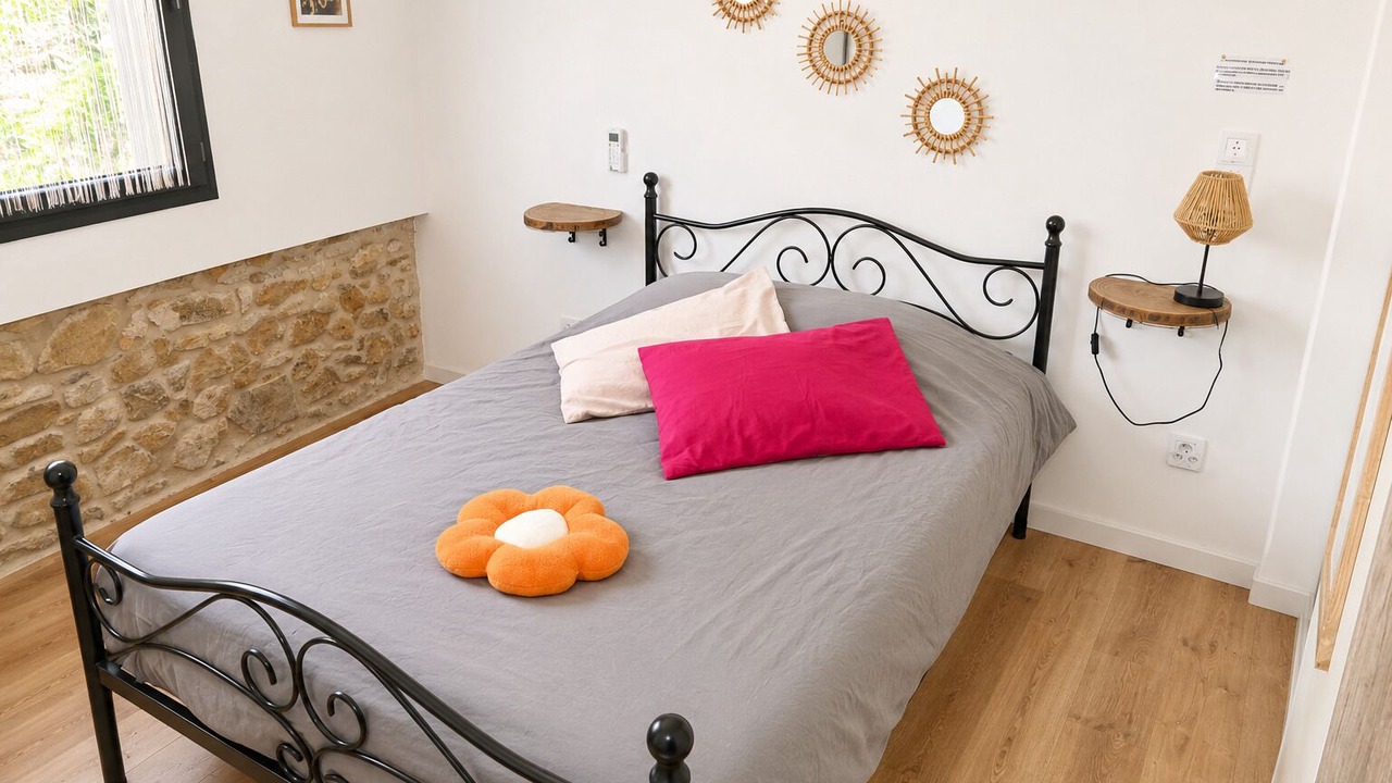 Photo of Bedroom in Tournissan