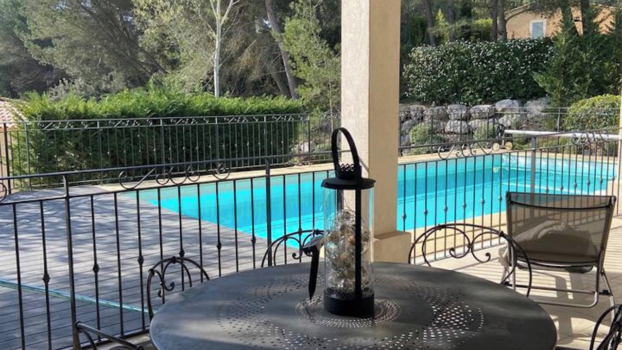 Photo of Outdoor in Pont Royal