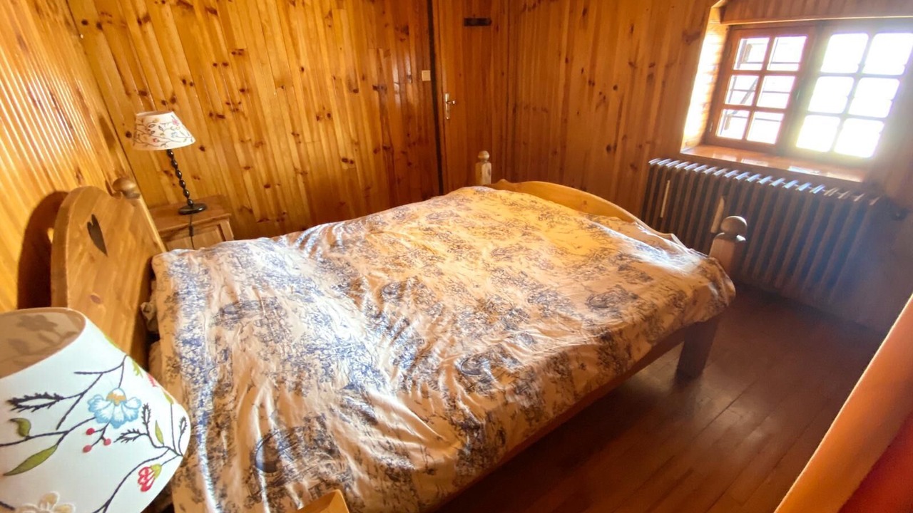 Photo of Bedroom in Vars